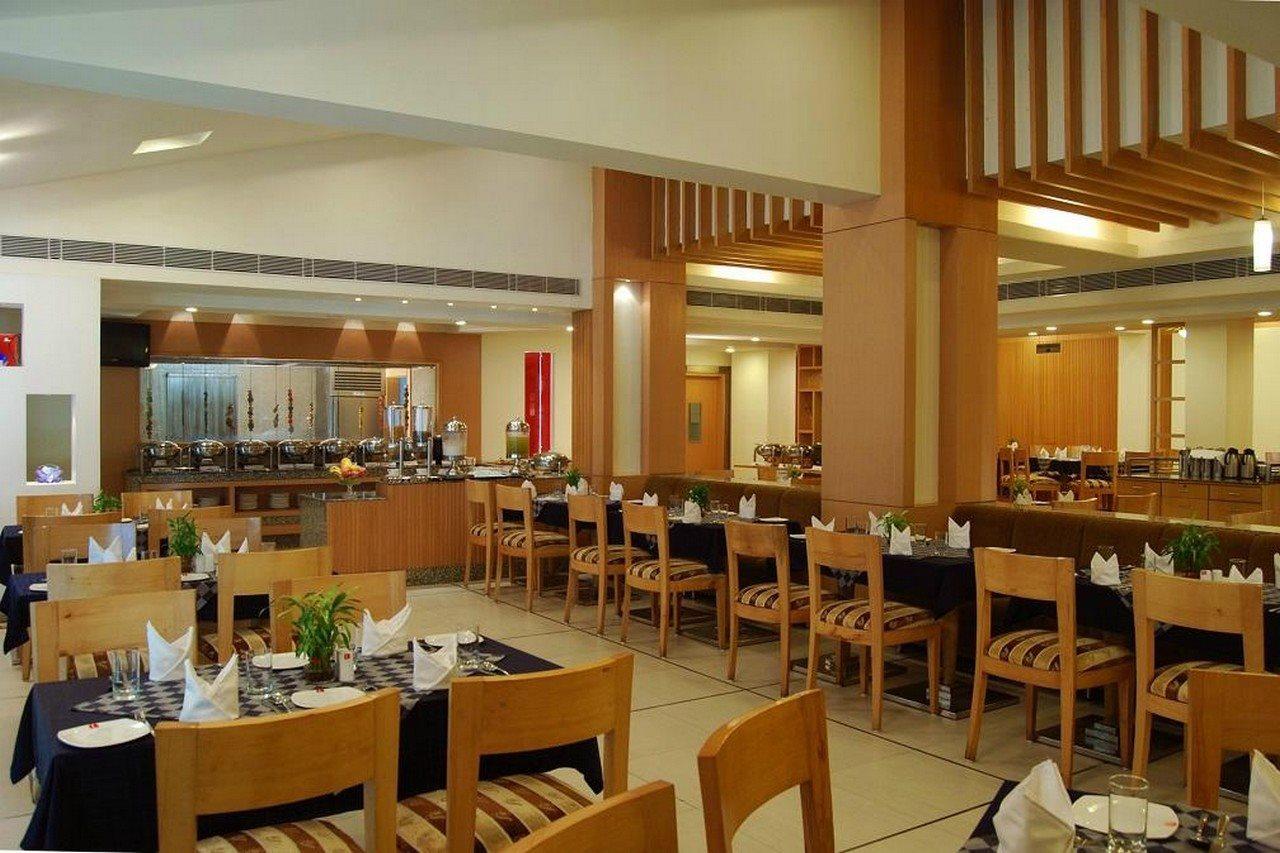 Hotel Lords Plaza Ankleshwar Zewnętrze zdjęcie